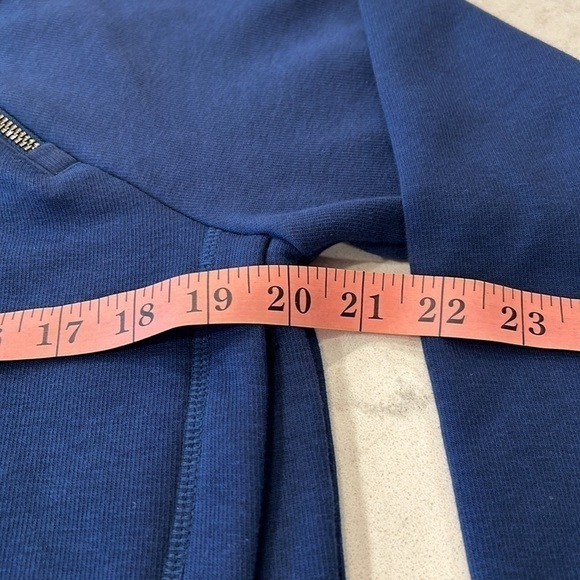 Athleta Cozy Karma Asym Pullover Women’s Medium Navy Blue - Picture 14 of 16
